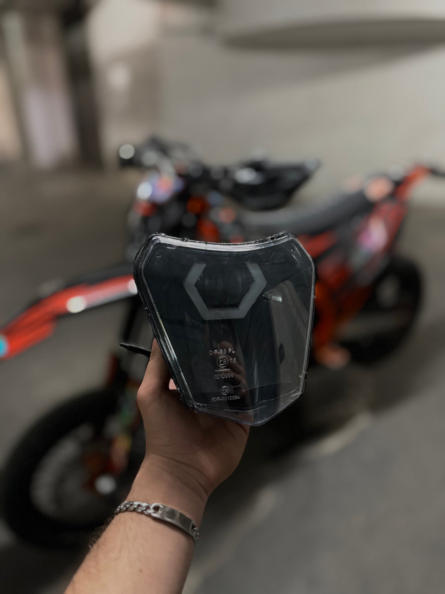 KTM Faro RGB Hexagon Angel Eye