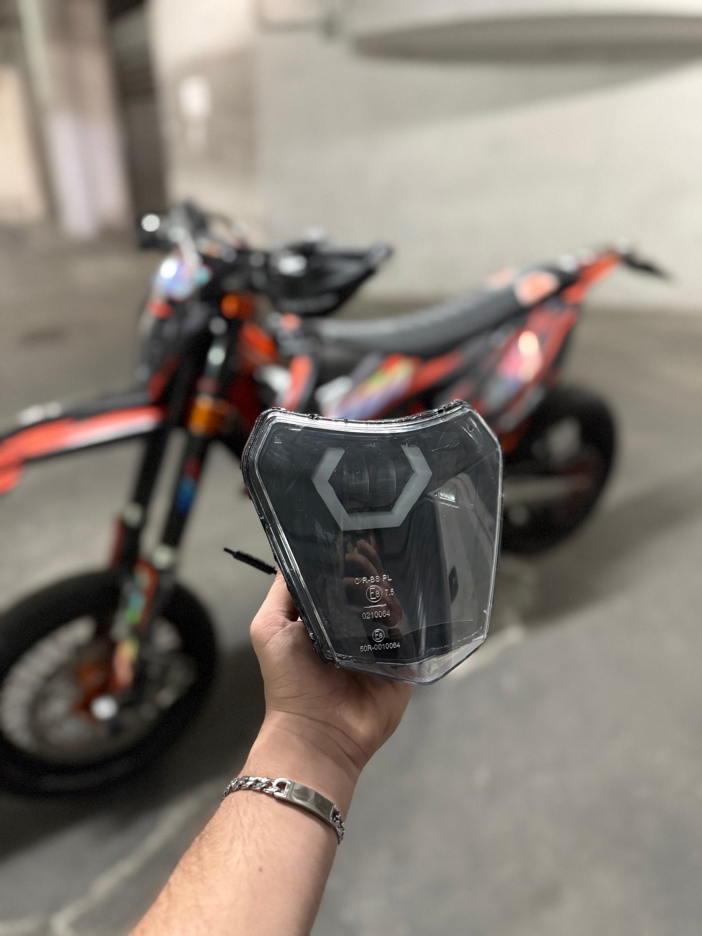 KTM Faro RGB Hexagon Angel Eye